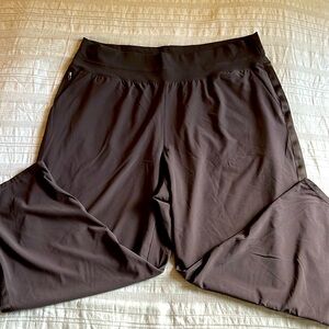 Women’s Athleta Nolita Pants, dark brown, size 18